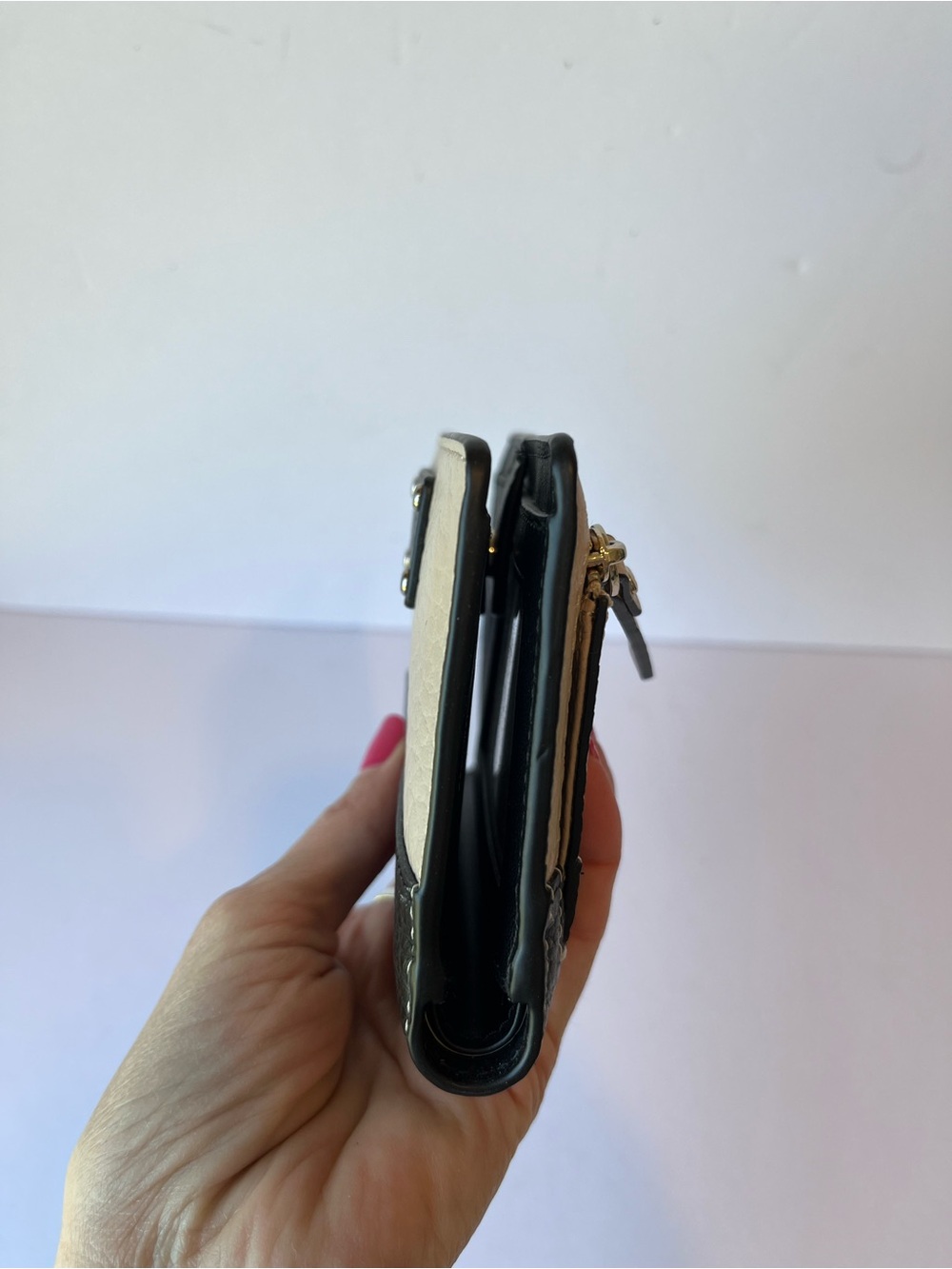 Kate Spade Tellie Two Tone Black Cream Colorblock Wallet - Picture 9 of 9